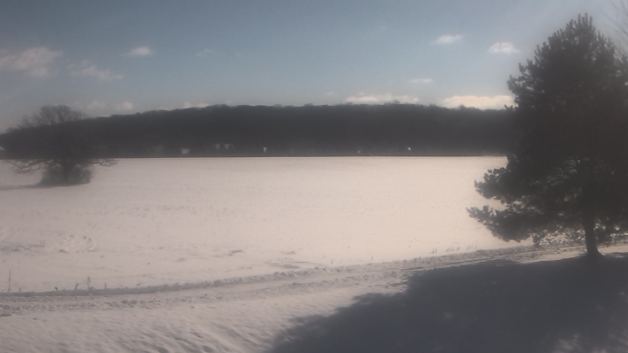 Thumbnail for current weather camera view from North Lake School District in Town of Merton, Wisconsin