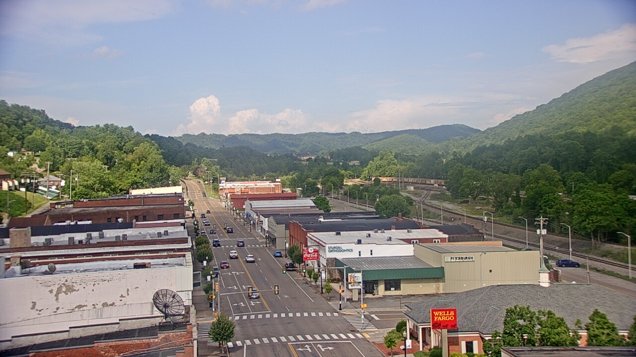 Thumbnail for current weather camera view from Hotel Norton in Norton, Virginia