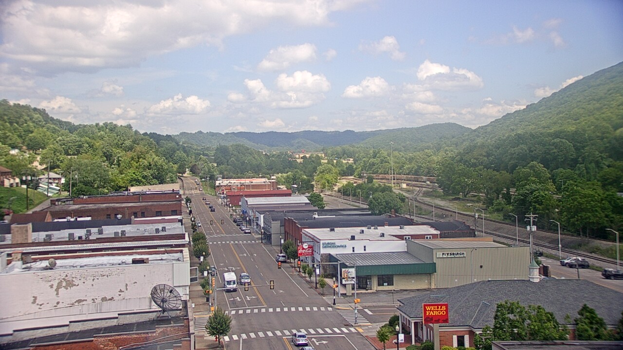 Thumbnail for current weather camera view from Hotel Norton in Norton, Virginia