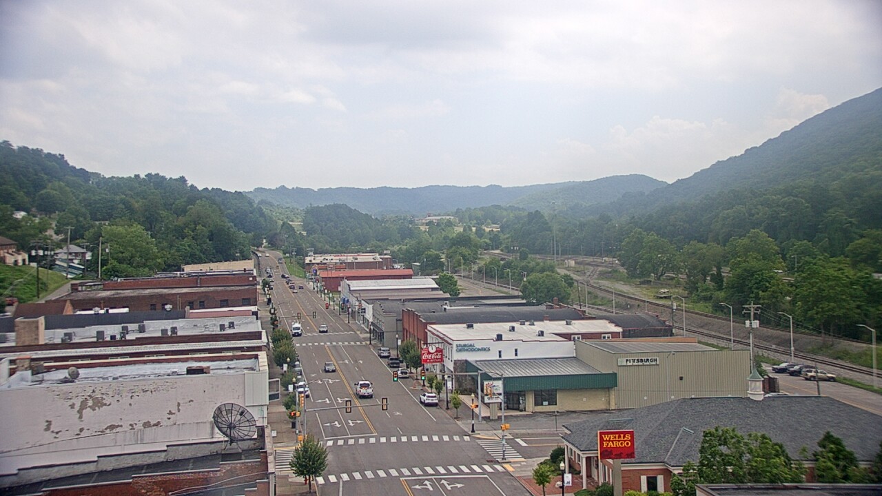 Thumbnail for current weather camera view from Hotel Norton in Norton, Virginia