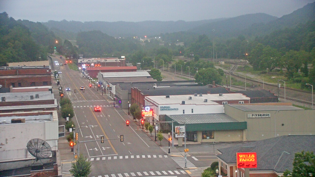 Thumbnail for current weather camera view from Hotel Norton in Norton, Virginia