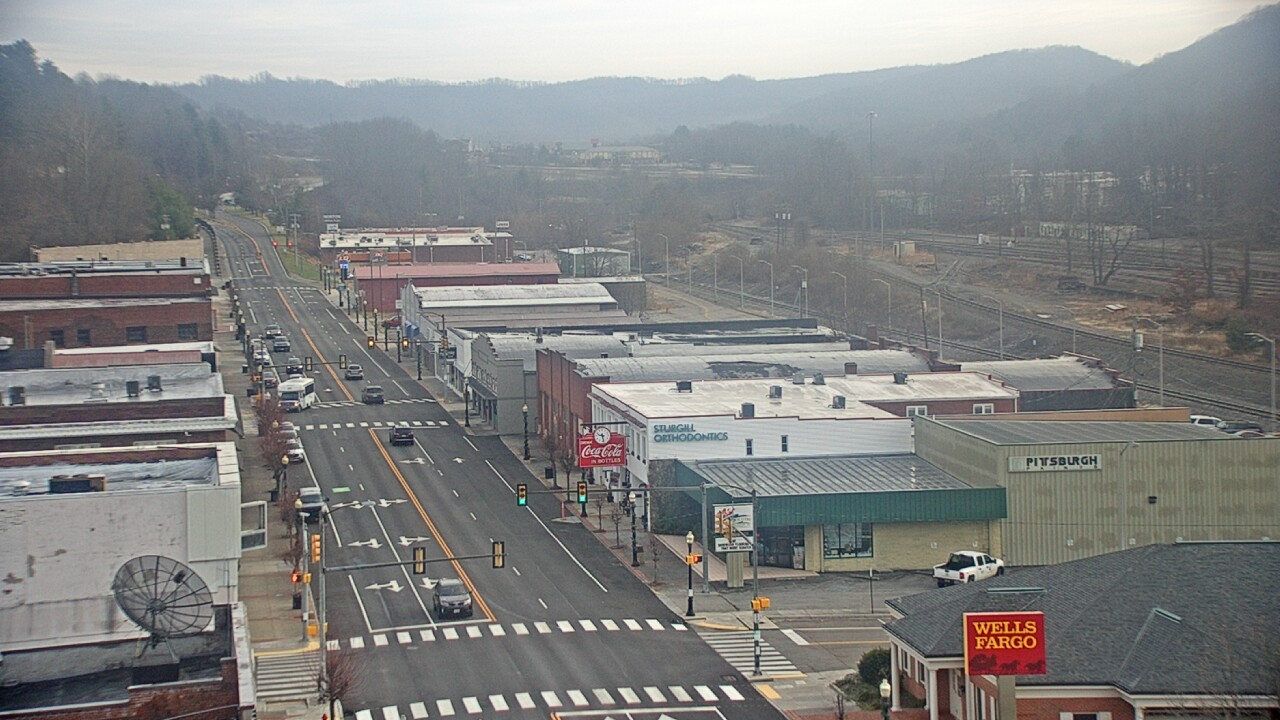 Thumbnail for current weather camera view from Hotel Norton in Norton, Virginia