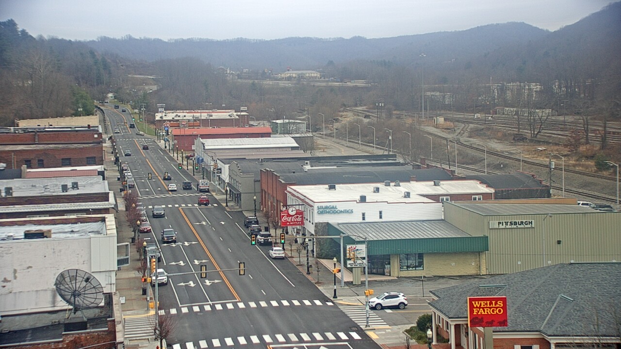 Thumbnail for current weather camera view from Hotel Norton in Norton, Virginia