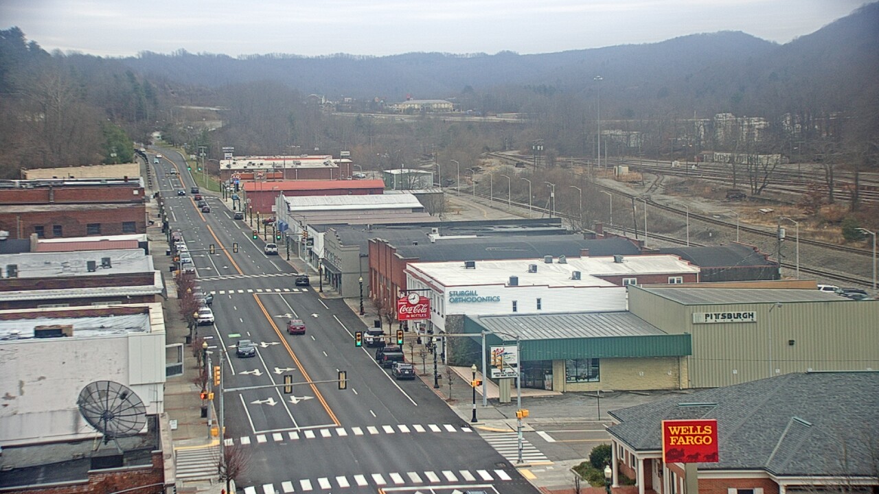 Thumbnail for current weather camera view from Hotel Norton in Norton, Virginia
