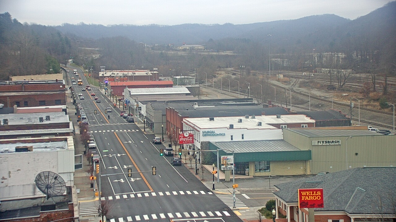Thumbnail for current weather camera view from Hotel Norton in Norton, Virginia