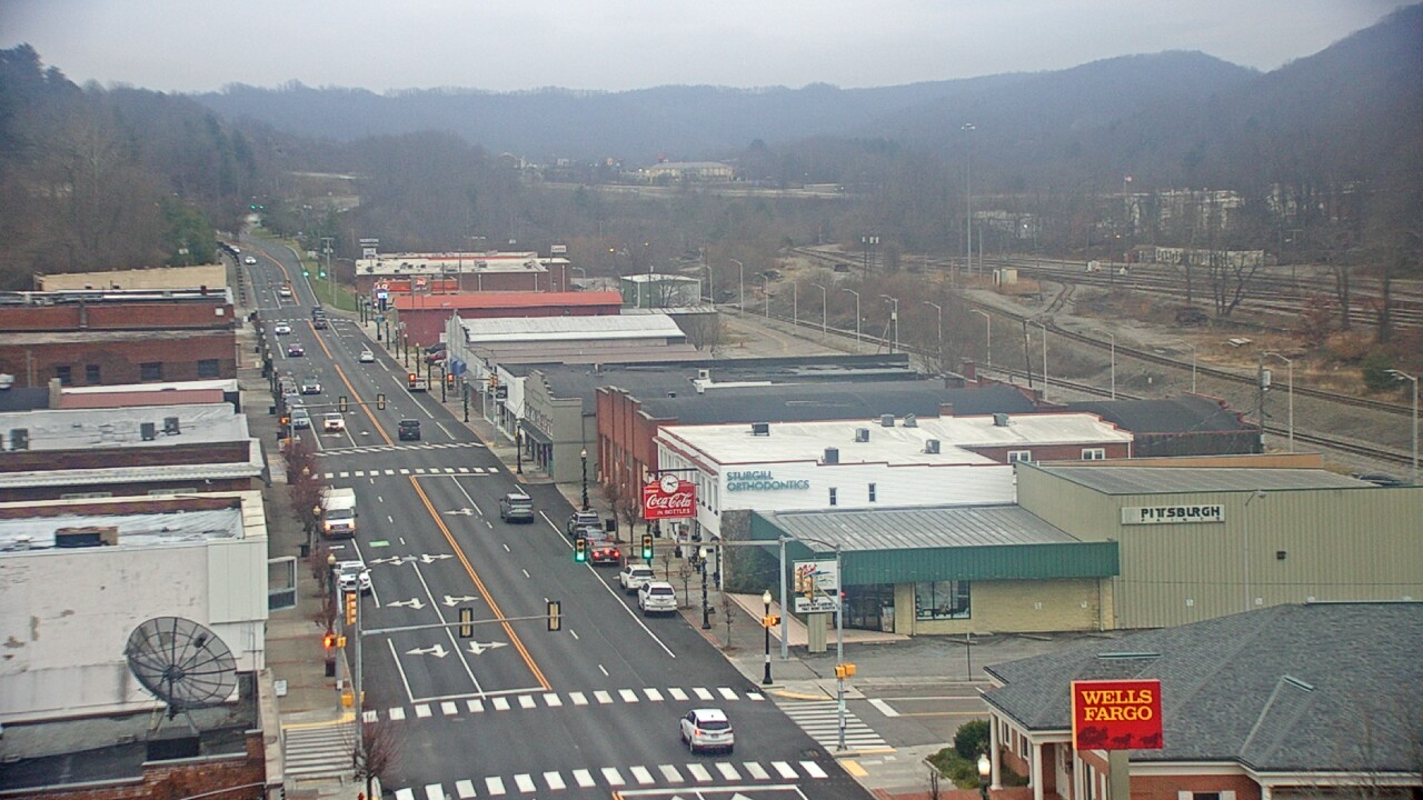 Thumbnail for current weather camera view from Hotel Norton in Norton, Virginia