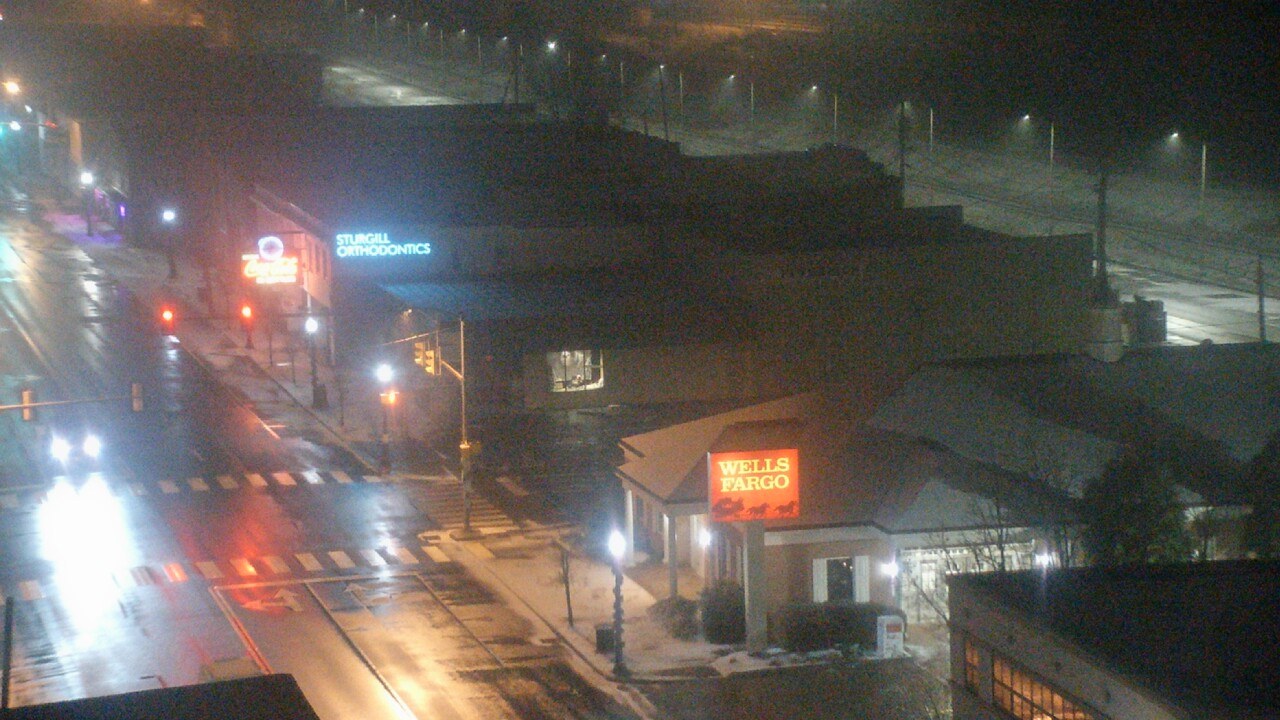 Thumbnail for current weather camera view from Hotel Norton in Norton, Virginia
