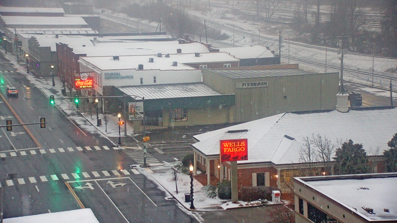 Thumbnail for current weather camera view from Hotel Norton in Norton, Virginia