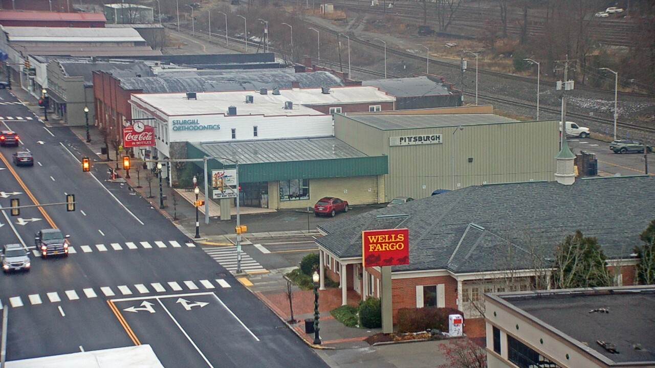 Thumbnail for current weather camera view from Hotel Norton in Norton, Virginia