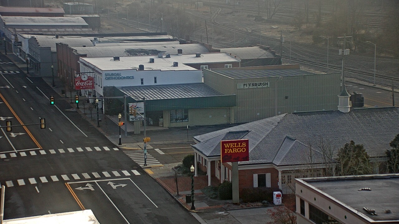 Thumbnail for current weather camera view from Hotel Norton in Norton, Virginia