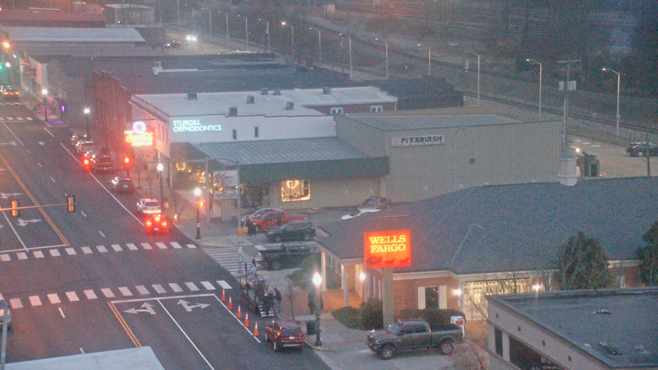Thumbnail for current weather camera view from Hotel Norton in Norton, Virginia
