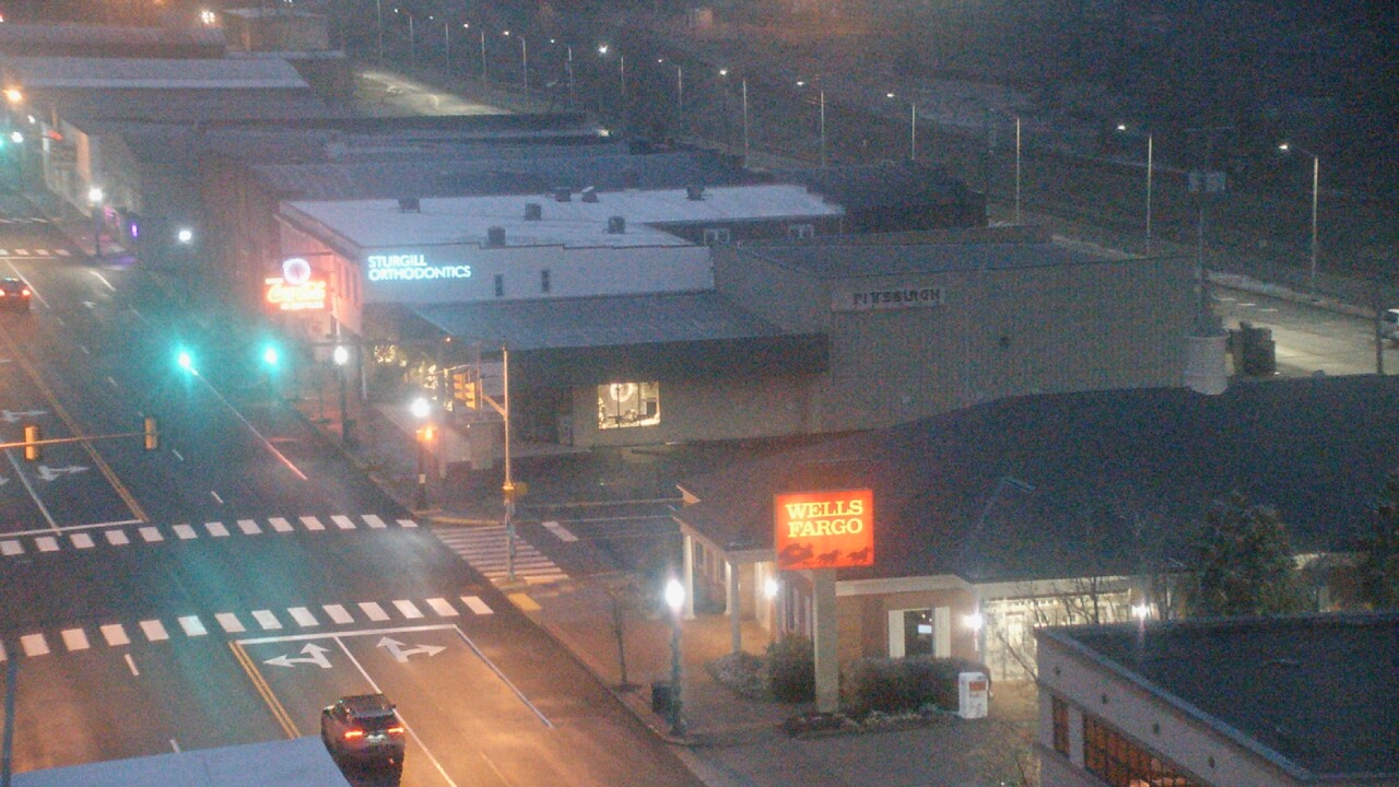 Thumbnail for current weather camera view from Hotel Norton in Norton, Virginia