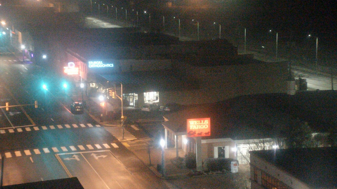 Thumbnail for current weather camera view from Hotel Norton in Norton, Virginia