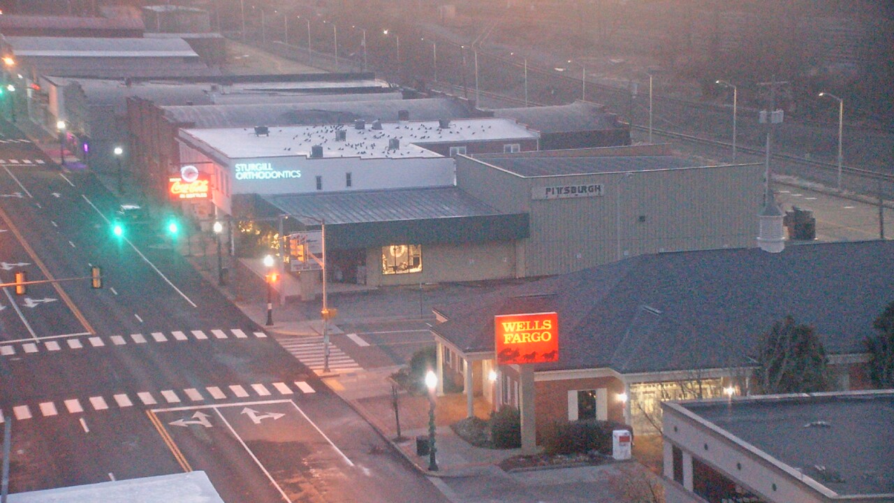 Thumbnail for current weather camera view from Hotel Norton in Norton, Virginia