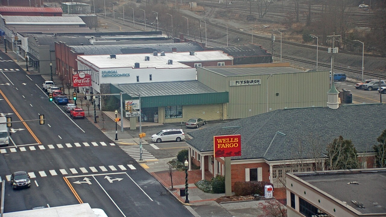Thumbnail for current weather camera view from Hotel Norton in Norton, Virginia
