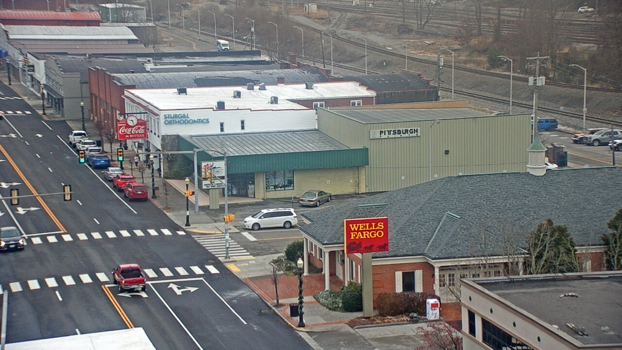 Thumbnail for current weather camera view from Hotel Norton in Norton, Virginia