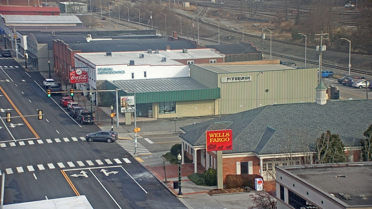 Thumbnail for current weather camera view from Hotel Norton in Norton, Virginia