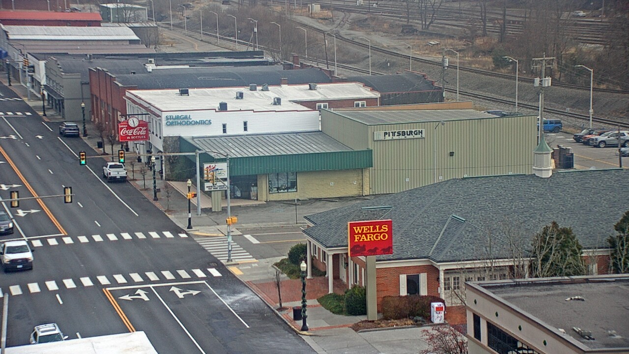 Thumbnail for current weather camera view from Hotel Norton in Norton, Virginia