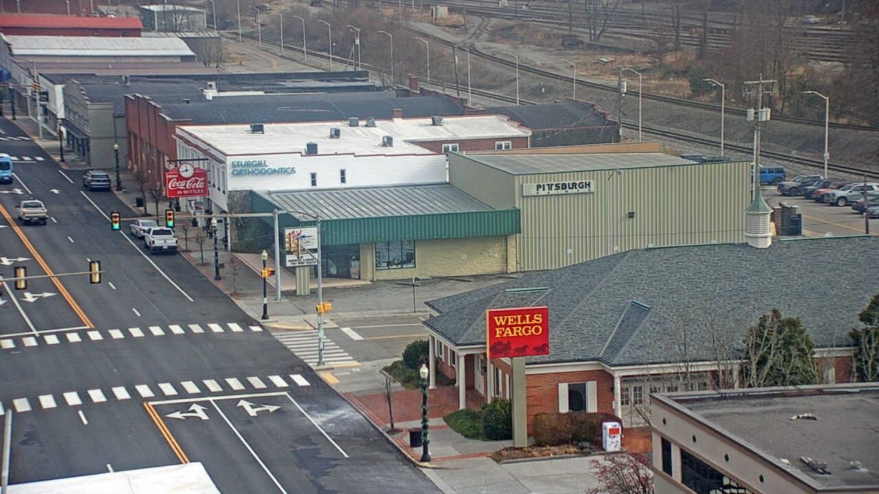 Thumbnail for current weather camera view from Hotel Norton in Norton, Virginia