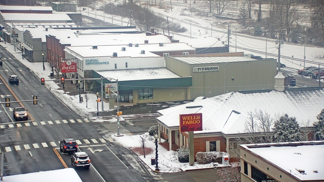 Thumbnail for current weather camera view from Hotel Norton in Norton, Virginia