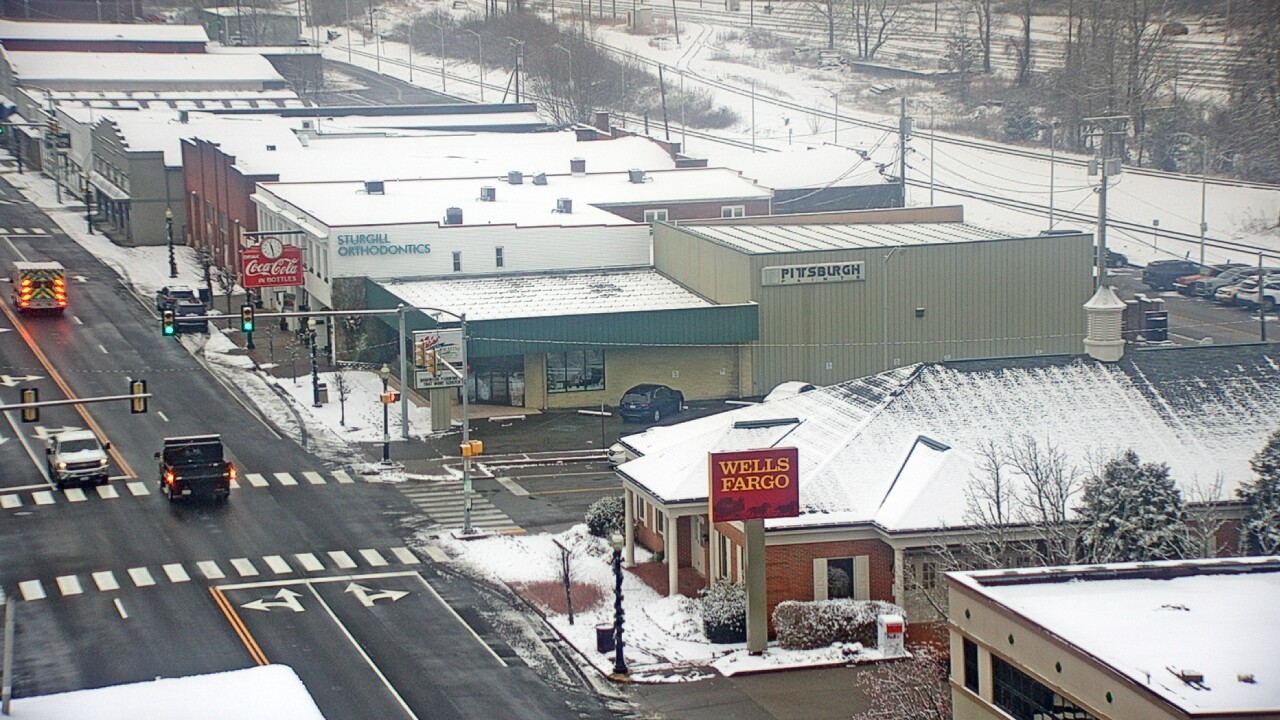 Thumbnail for current weather camera view from Hotel Norton in Norton, Virginia