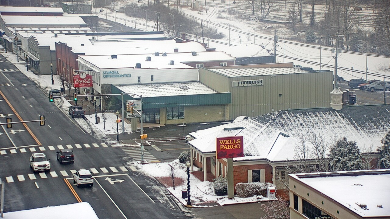 Thumbnail for current weather camera view from Hotel Norton in Norton, Virginia
