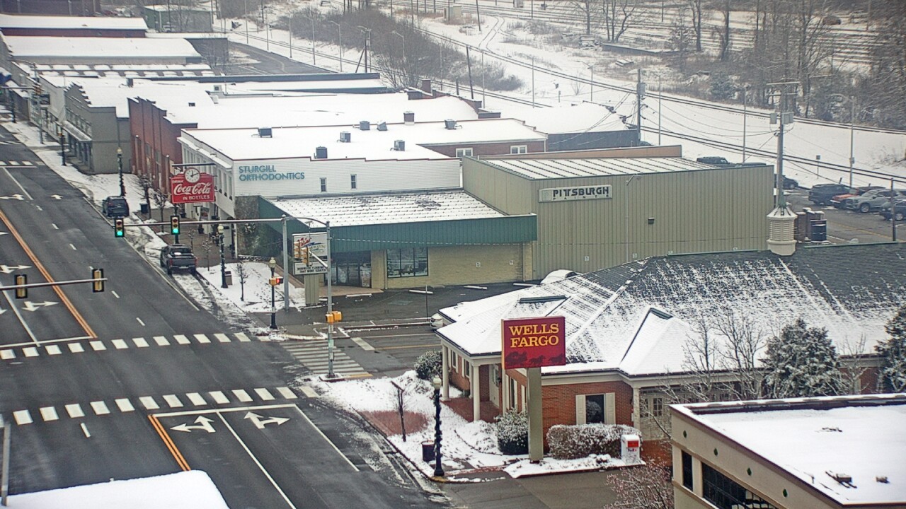 Thumbnail for current weather camera view from Hotel Norton in Norton, Virginia
