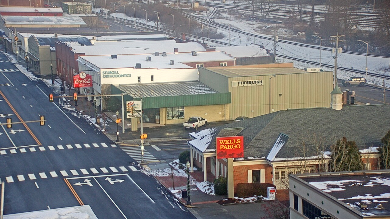 Thumbnail for current weather camera view from Hotel Norton in Norton, Virginia