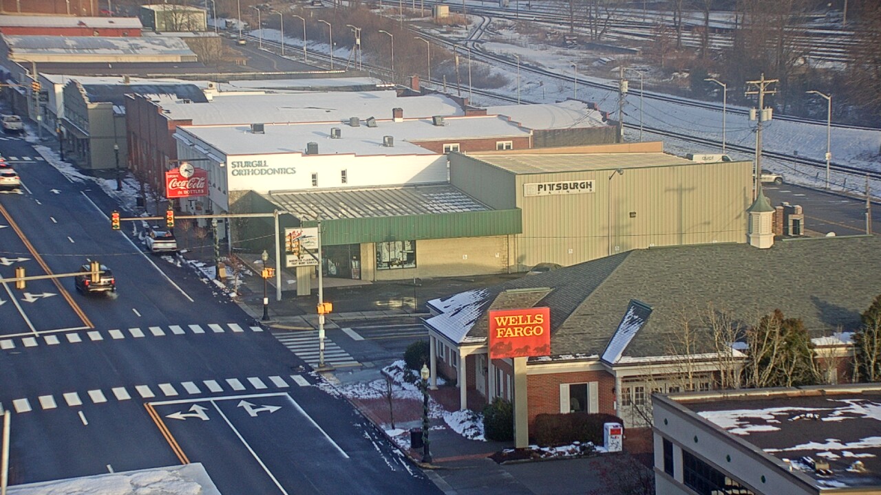 Thumbnail for current weather camera view from Hotel Norton in Norton, Virginia