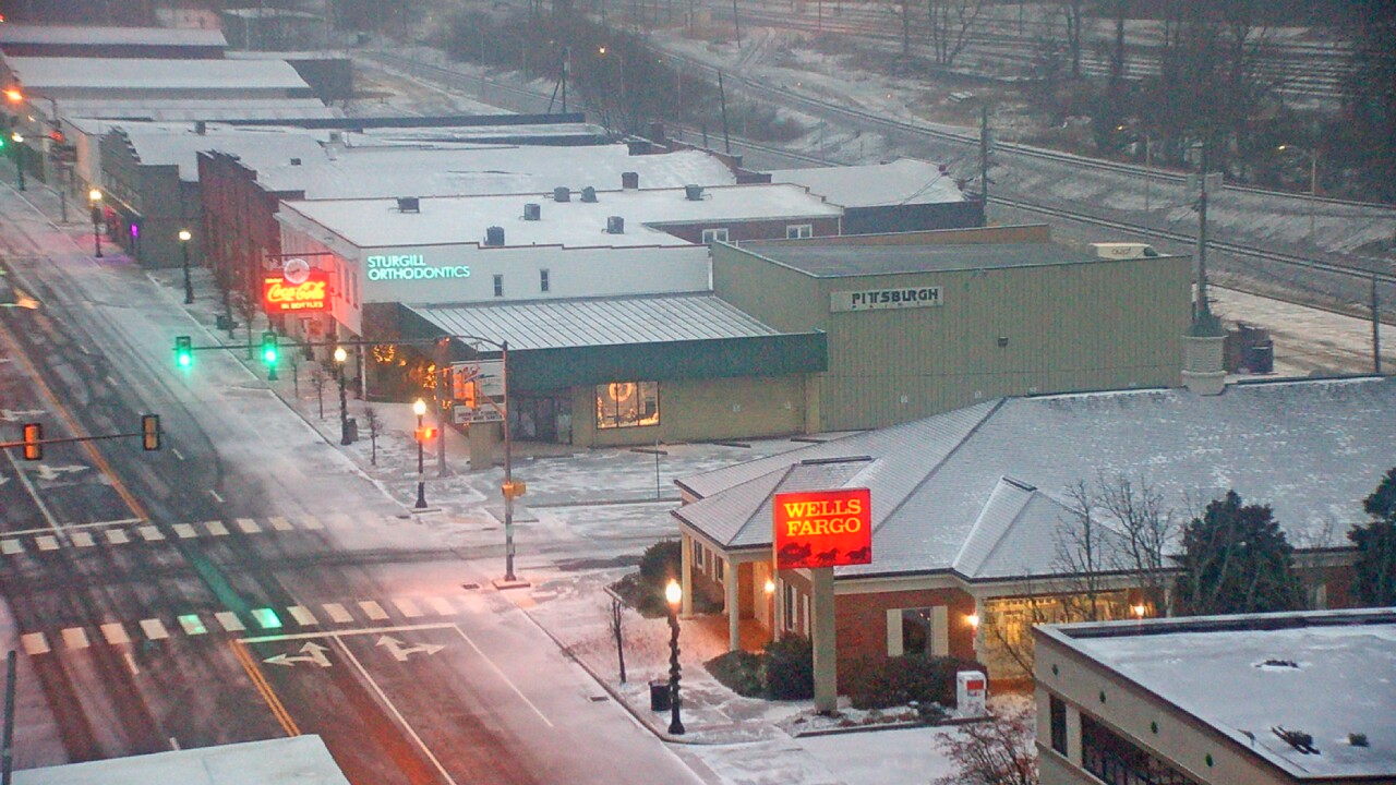 Thumbnail for current weather camera view from Hotel Norton in Norton, Virginia