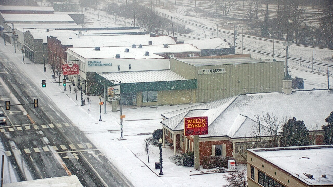 Thumbnail for current weather camera view from Hotel Norton in Norton, Virginia