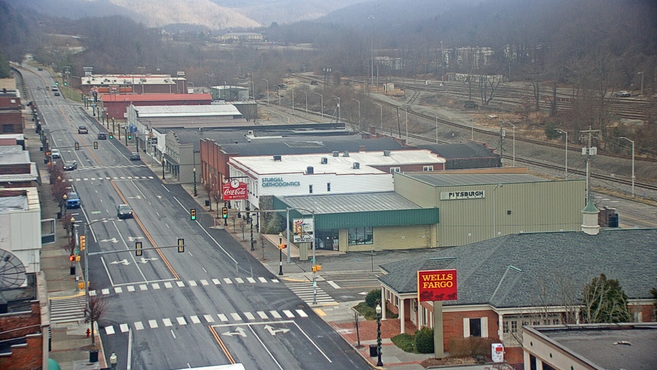 Thumbnail for current weather camera view from Hotel Norton in Norton, Virginia