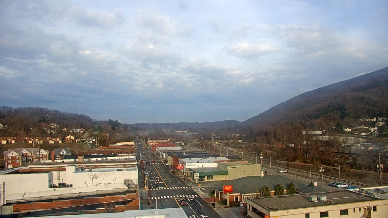 Thumbnail for current weather camera view from Hotel Norton in Norton, Virginia