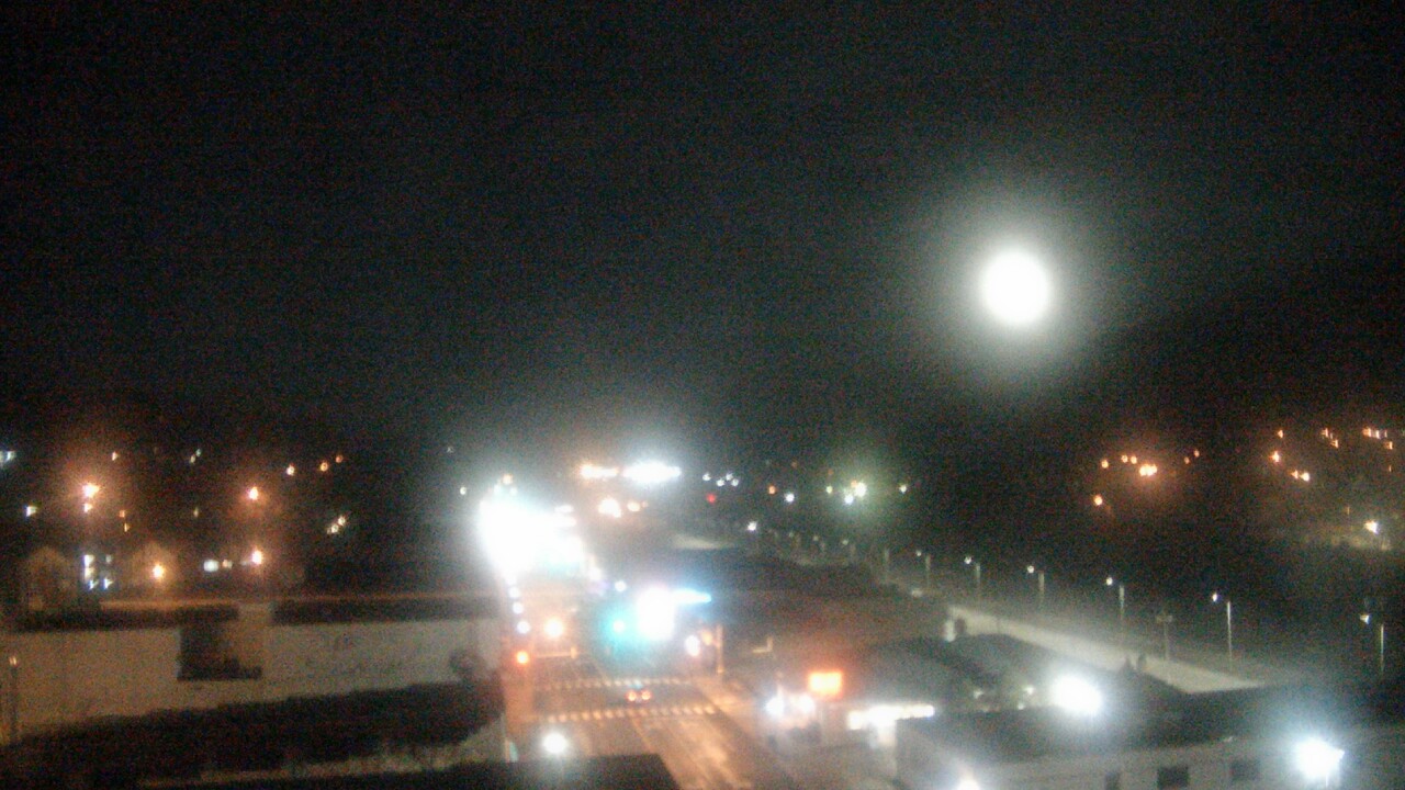 Thumbnail for current weather camera view from Hotel Norton in Norton, Virginia