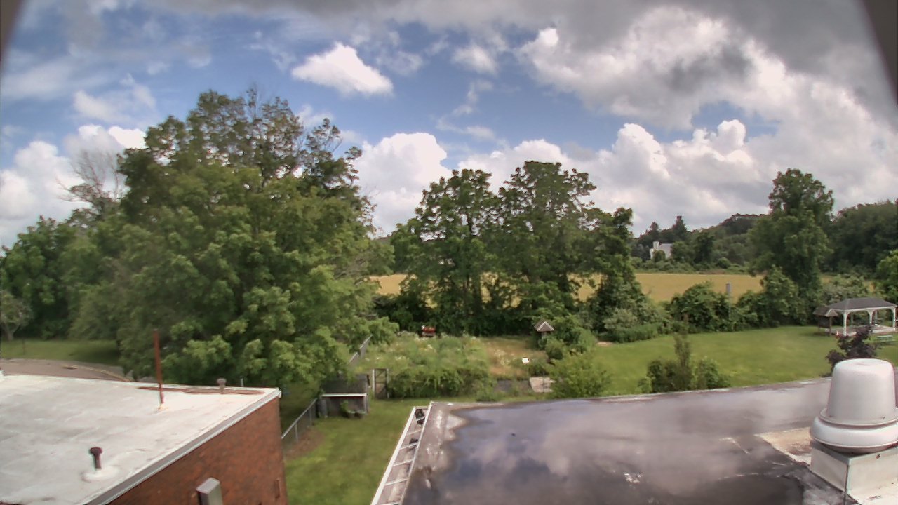 Thumbnail for current weather camera view from John M Moriarty ES in Norwich, Connecticut