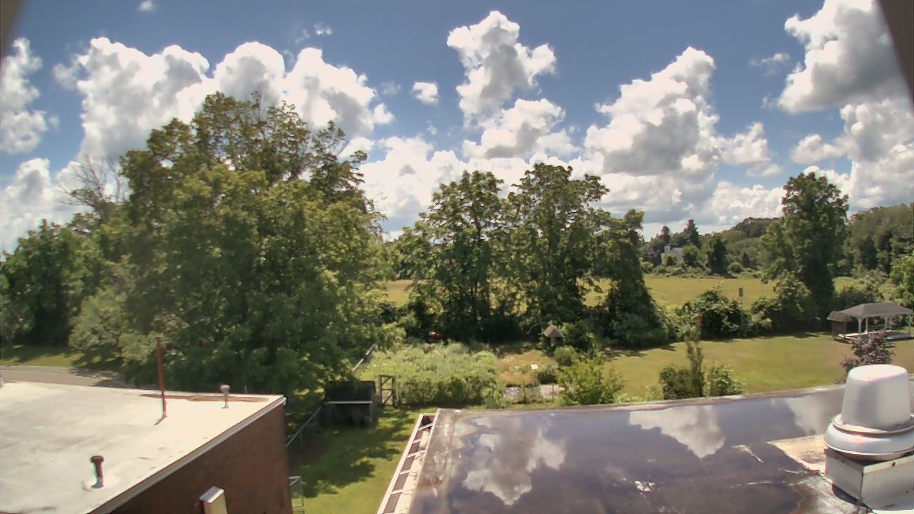 Thumbnail for current weather camera view from John M Moriarty ES in Norwich, Connecticut