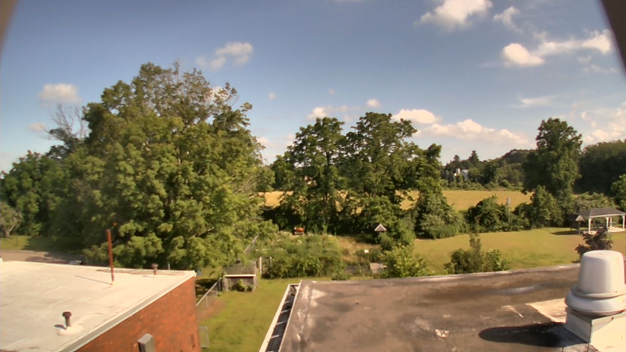 Thumbnail for current weather camera view from John M Moriarty ES in Norwich, Connecticut