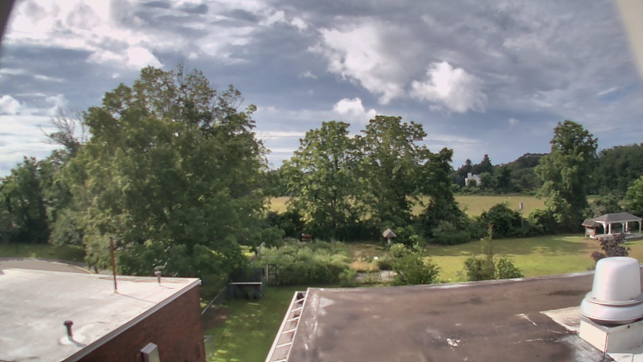 Thumbnail for current weather camera view from John M Moriarty ES in Norwich, Connecticut