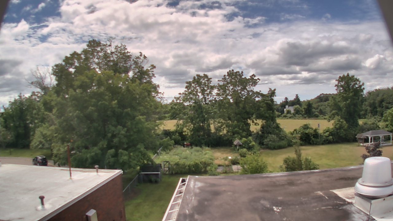 Thumbnail for current weather camera view from John M Moriarty ES in Norwich, Connecticut
