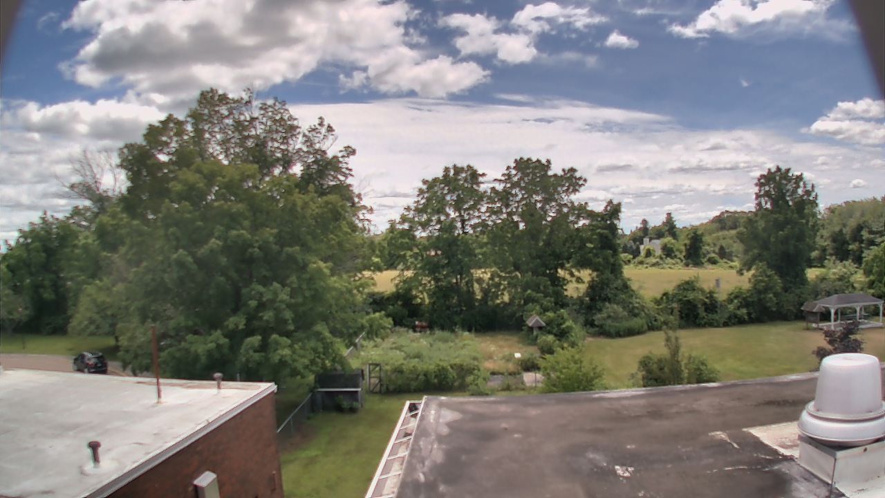 Thumbnail for current weather camera view from John M Moriarty ES in Norwich, Connecticut