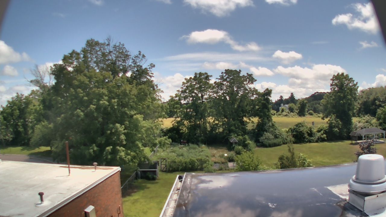 Thumbnail for current weather camera view from John M Moriarty ES in Norwich, Connecticut