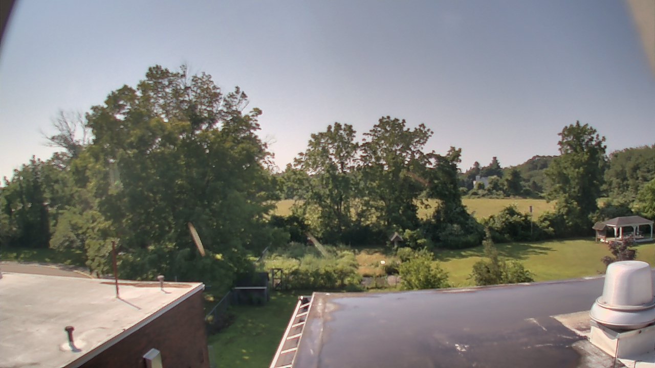 Thumbnail for current weather camera view from John M Moriarty ES in Norwich, Connecticut