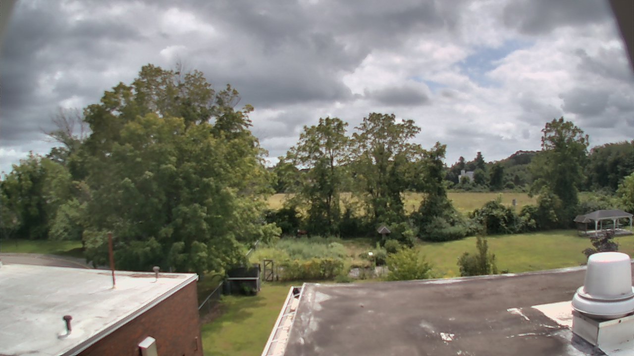Thumbnail for current weather camera view from John M Moriarty ES in Norwich, Connecticut