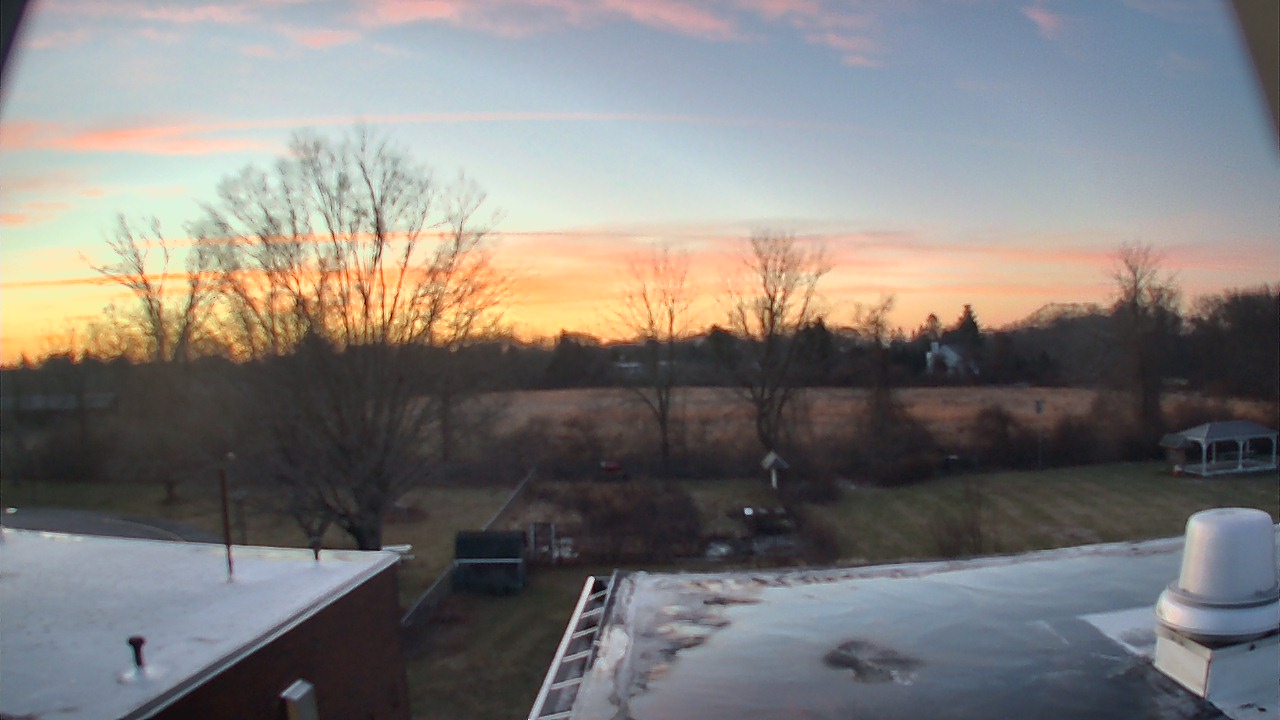 Thumbnail for current weather camera view from John M Moriarty ES in Norwich, Connecticut