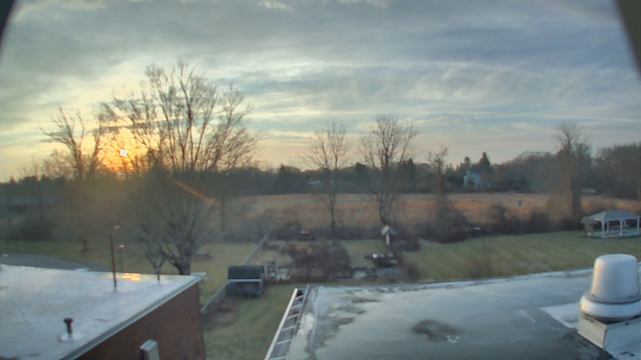 Thumbnail for current weather camera view from John M Moriarty ES in Norwich, Connecticut