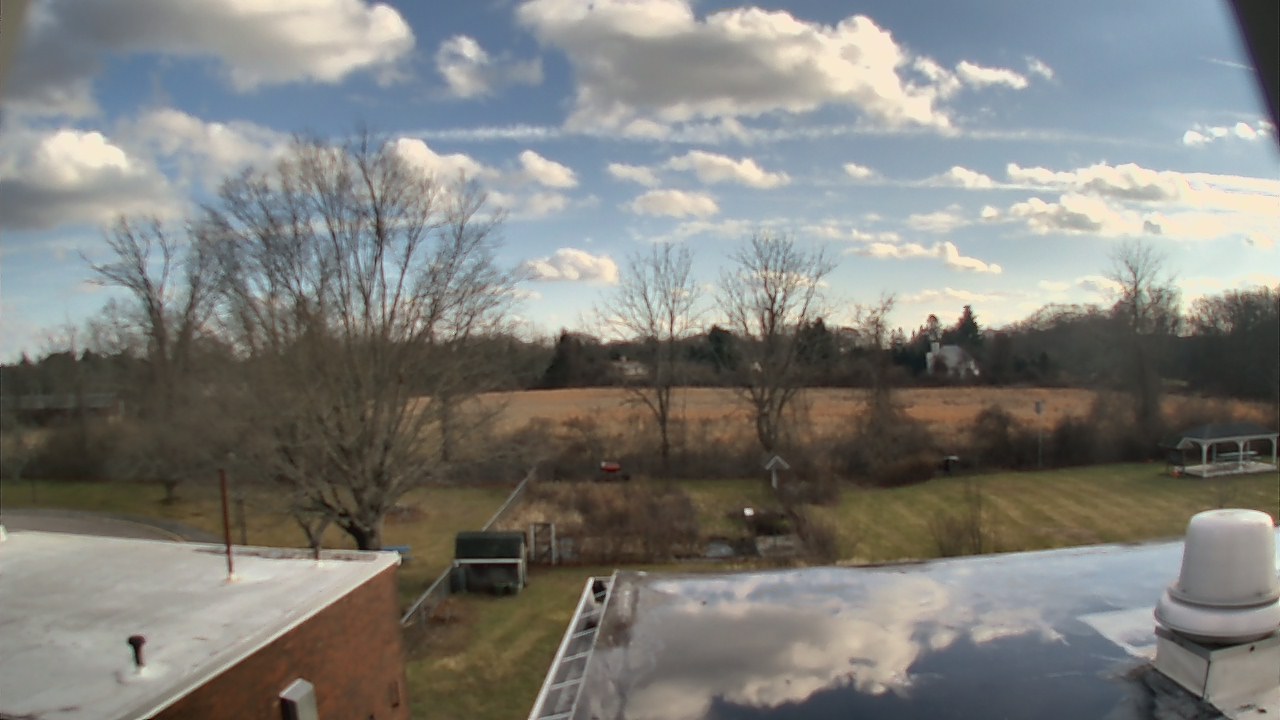 Thumbnail for current weather camera view from John M Moriarty ES in Norwich, Connecticut