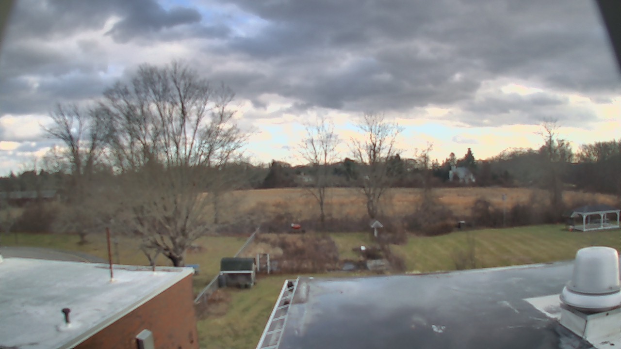 Thumbnail for current weather camera view from John M Moriarty ES in Norwich, Connecticut