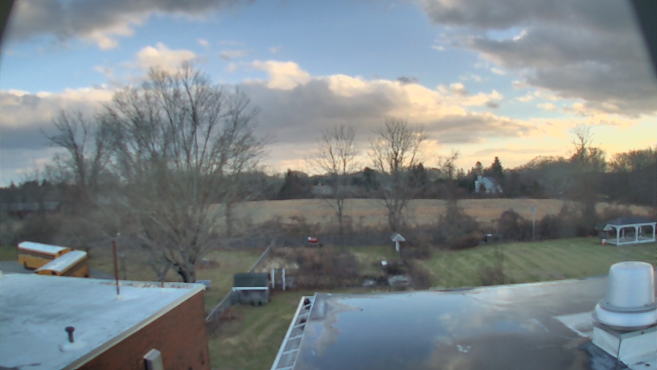 Thumbnail for current weather camera view from John M Moriarty ES in Norwich, Connecticut