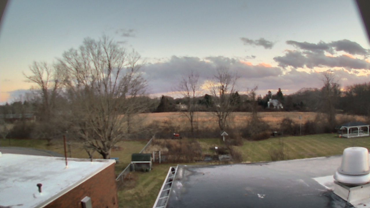 Thumbnail for current weather camera view from John M Moriarty ES in Norwich, Connecticut