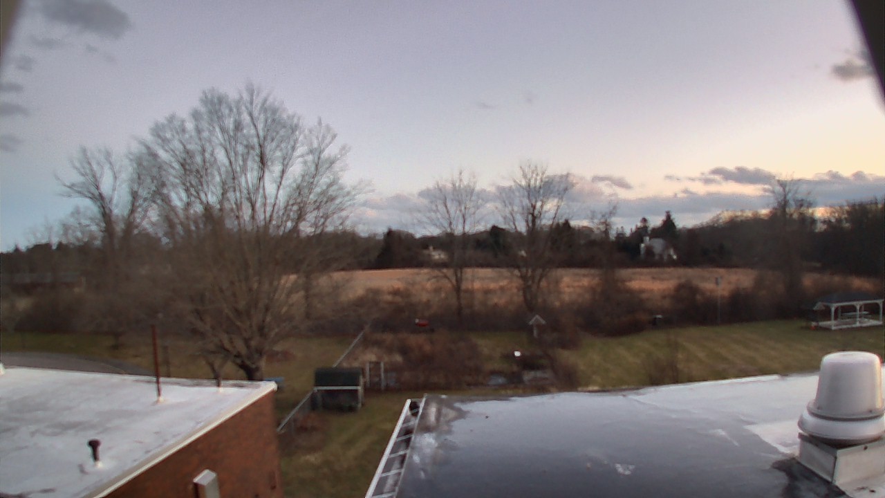 Thumbnail for current weather camera view from John M Moriarty ES in Norwich, Connecticut